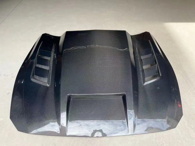 New Carbon Fiber Hood for Mustang 2024-2025 Front Hood Cover with Bolts-Bolt-On OEM Fitment